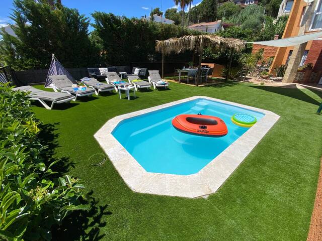 Duna House Private Pool Lloret de Mar gallery image 3