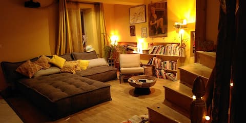 aperitif and a dip in the Garonne