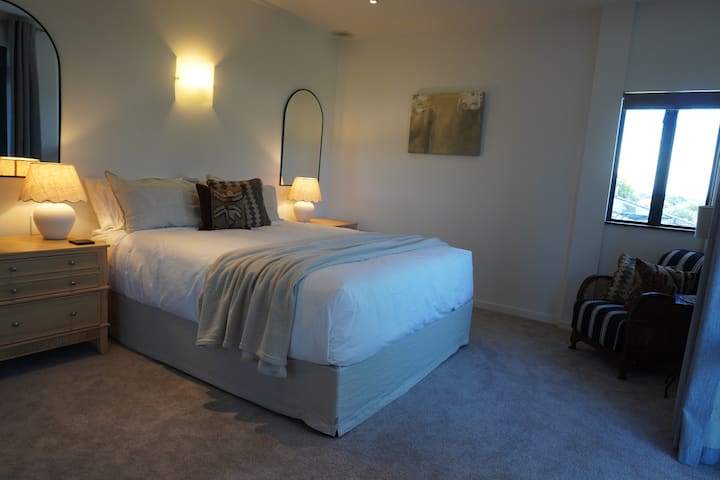 Დჲჟოჲევნ ჟჲბჟრგვნ