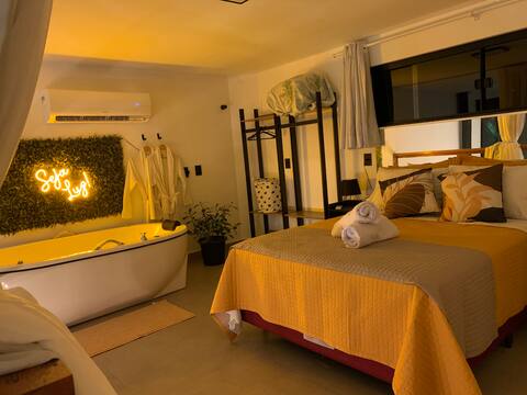 Novo Loft with ofurô facing the creek