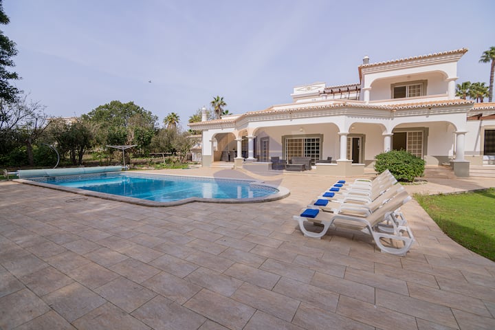 Magnifica Villa V4  Alvor C/ Vista Campo De Golfe - Alvor