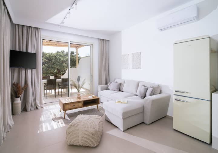 Nostos Brand New Private Villa 1 - Pitsidia