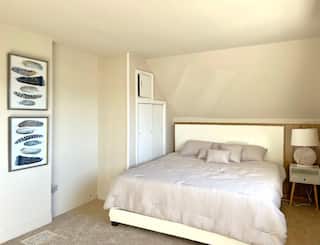 Depew 2 Bed House, photo 7 of 14