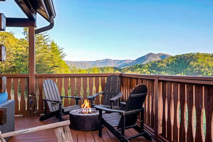 Mtn Views*theater*hot Tub*game Room*natl Park* - Townsend, TN
