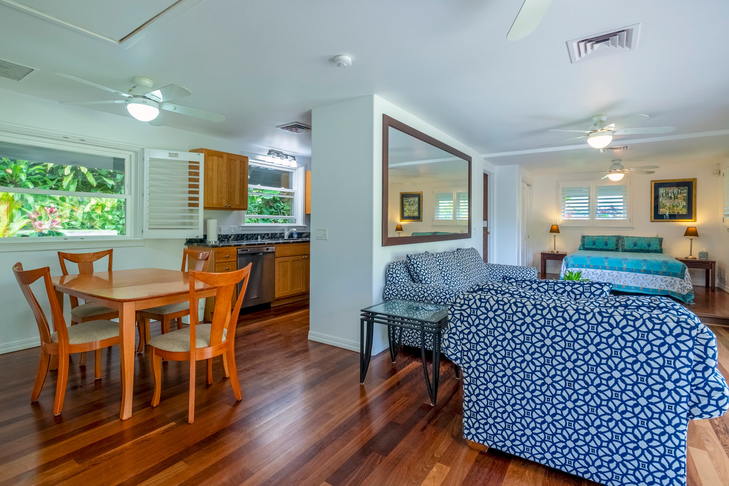 Home in Hanalei · ★5.0 · 7 bedrooms · 7 beds · 6.5 baths - Image 12