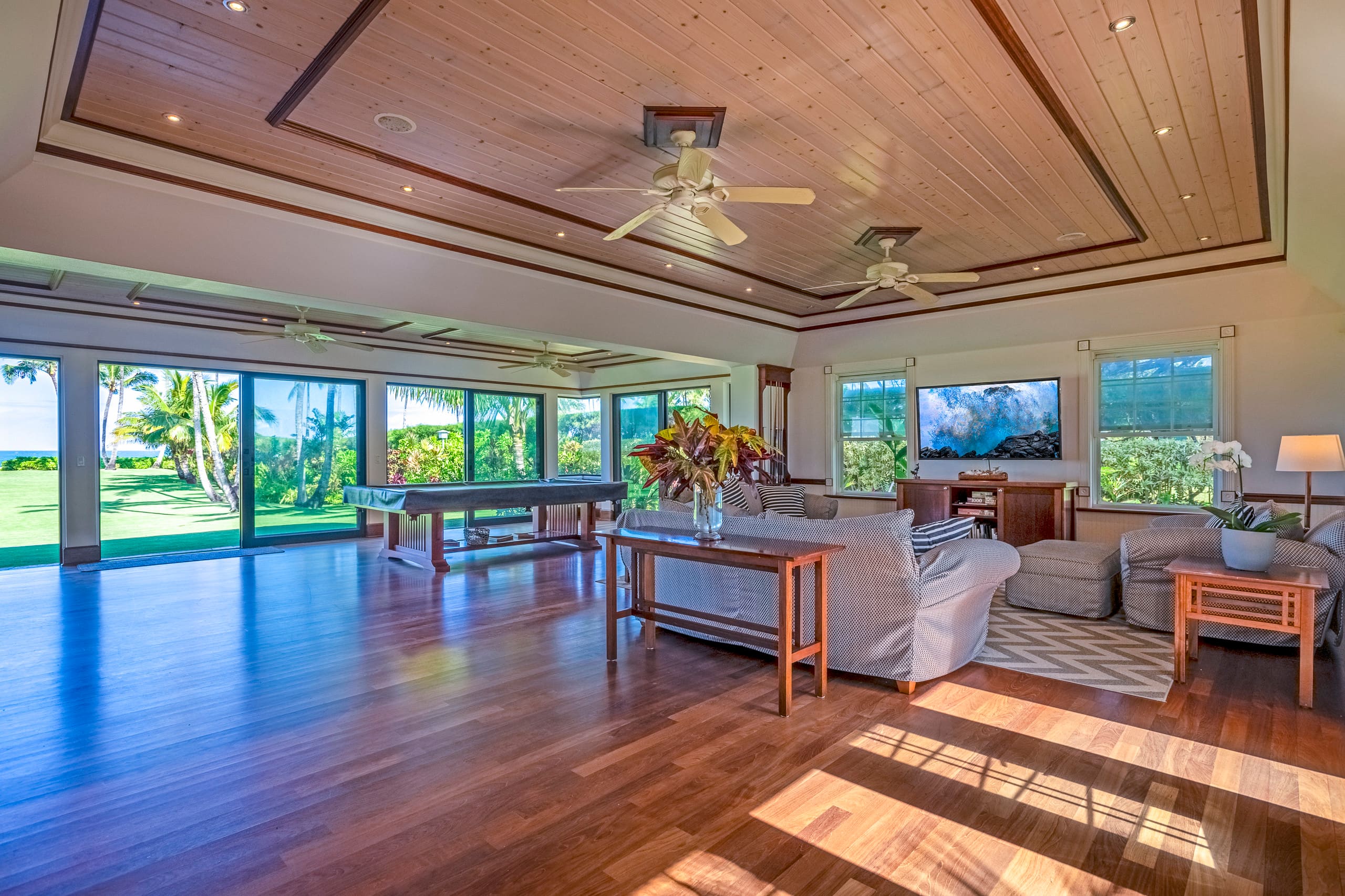 Home in Hanalei · ★5.0 · 7 bedrooms · 7 beds · 6.5 baths - Image 3