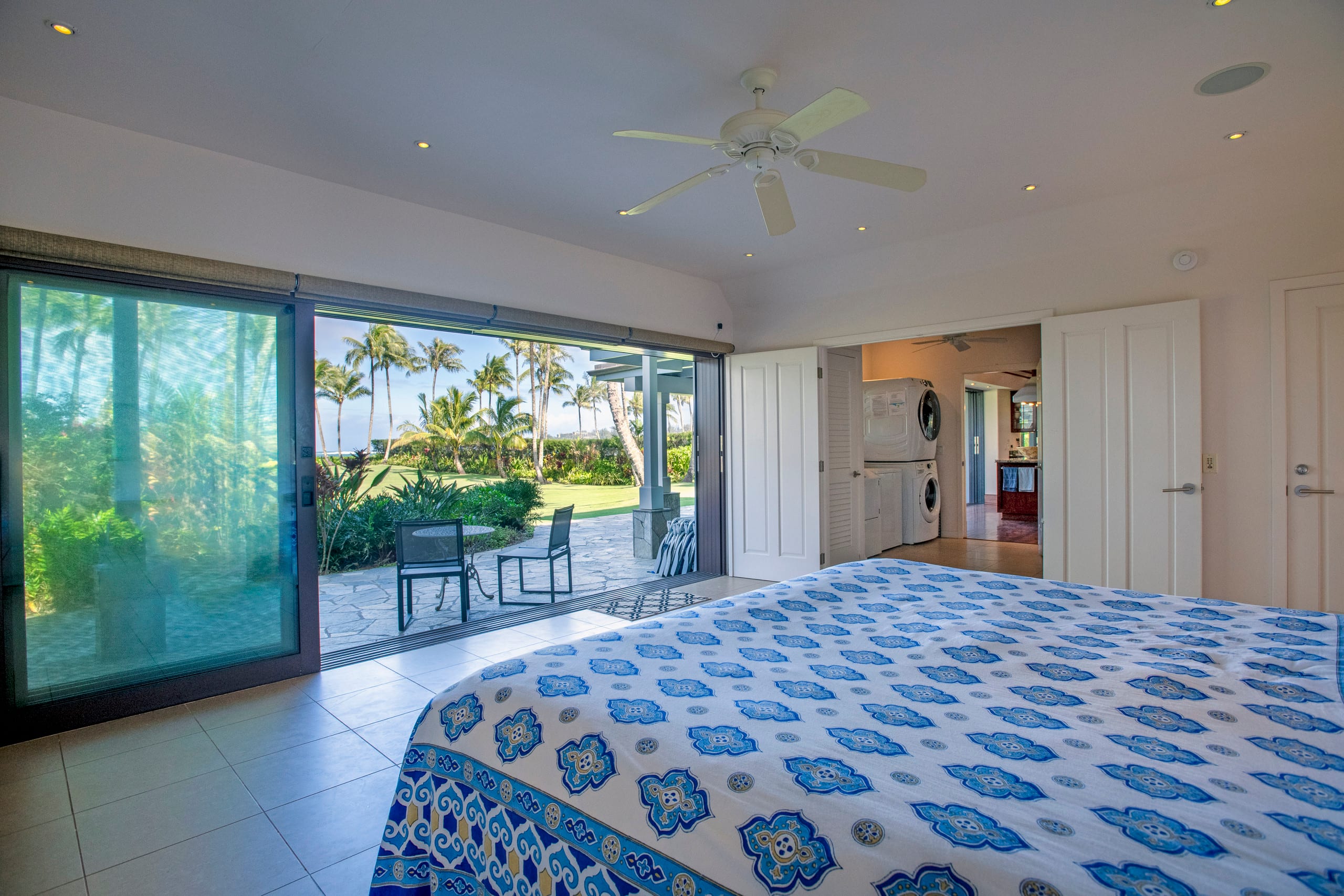 Home in Hanalei · ★5.0 · 7 bedrooms · 7 beds · 6.5 baths - Image 33
