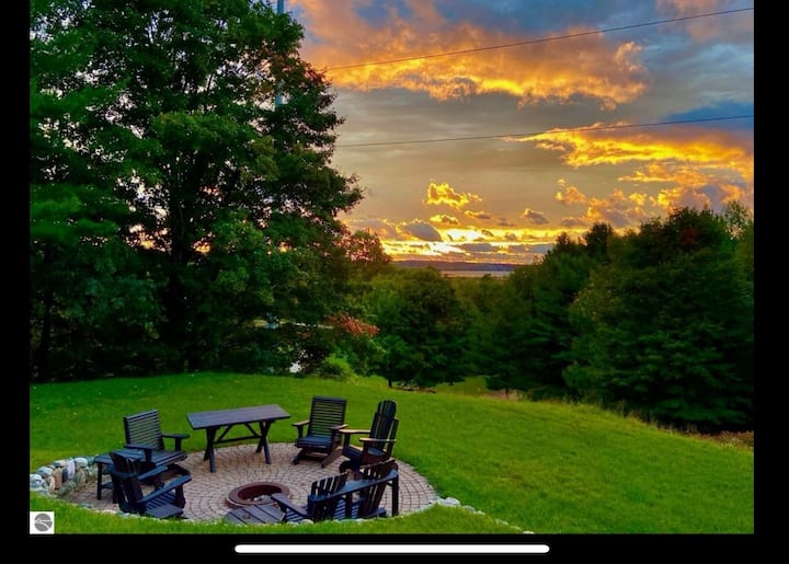 Secluded Cabin W/ Lake Views | Near Torch Lake - Kalkaska, MI