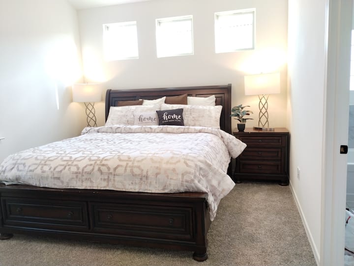 غرفة النوم 1