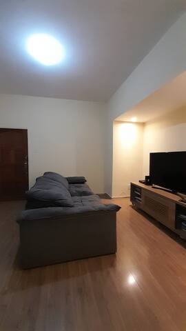 Apartamento na Glória, Acolhedor e Silencioso