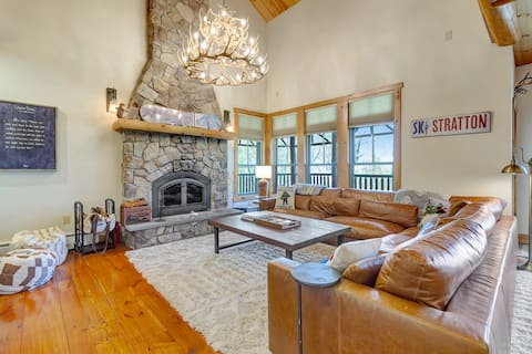 King beds, hot tub, shuttle, walk on/ski off