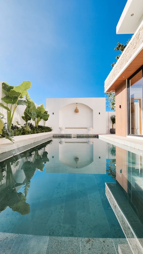 Casa Asraya | Peaceful Private Villa w/ Pool
