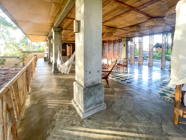 Baia Nest Lanai: Exclusive Open-air W/awesome View - Sorsogon