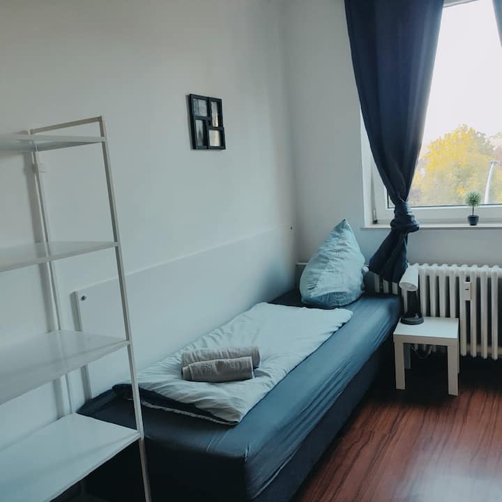 Спалня 3