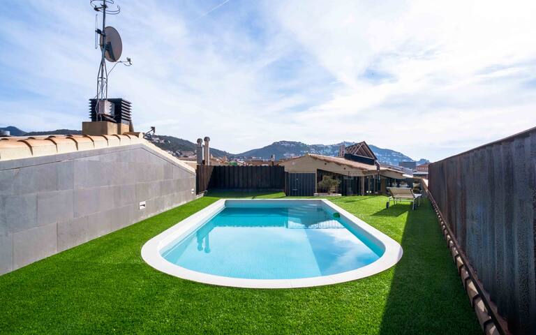 Gran Dúplex con Piscina Privada en centro ROSES gallery image 2