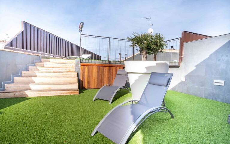 Gran Dúplex con Piscina Privada en centro ROSES gallery image 5