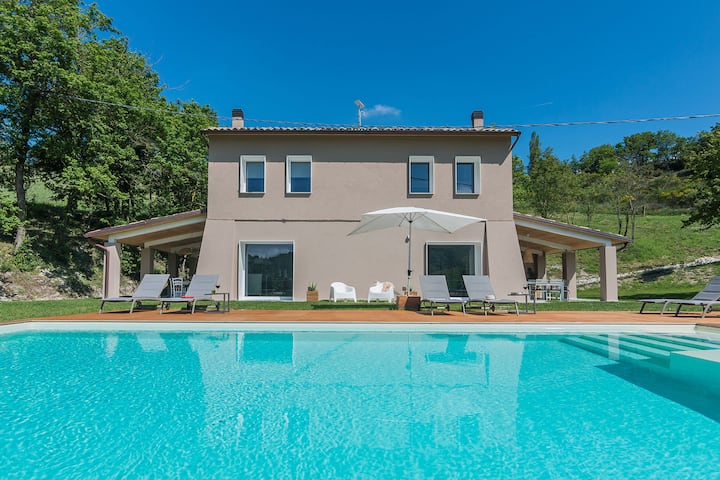 Villa Gea - Infinity Pool, Le Marche - Urbino