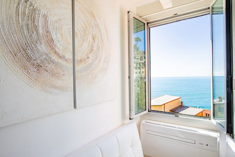 Top Airbnb: Alcova, Dreamy Hideaway by the Sea a Riomaggiore