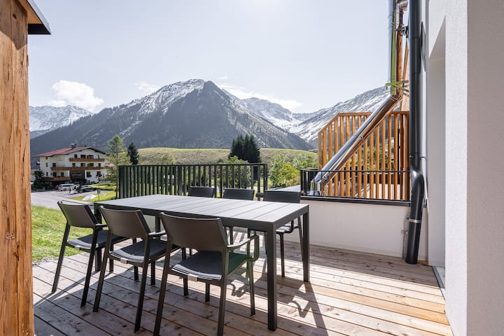 Top 4 - Zweistöckiges Apartment (Maisonette) - Reutte