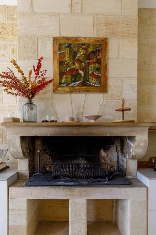 Grande Maison de maitre avec piscine et tennis gallery image 5