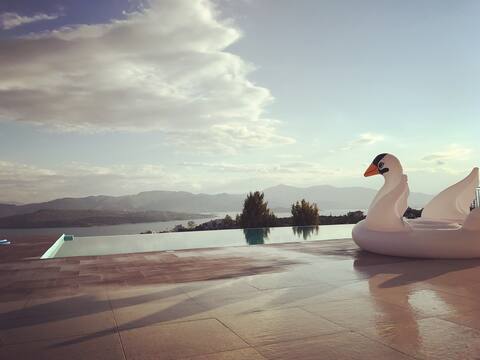 Villa Yanos with Pool Amazing View