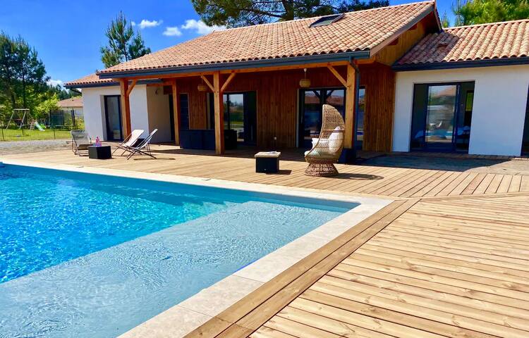 Côté Particuliers Mimizan managed Airbnb listing 3
