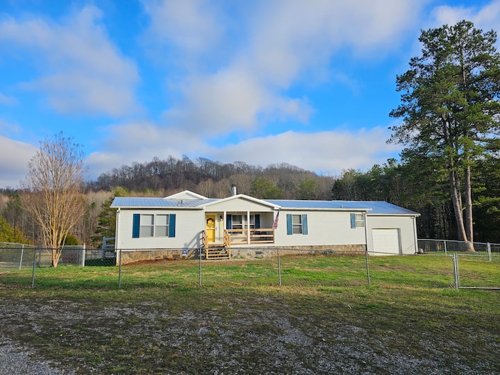 Etowah Vacation Rentals & Homes Tennessee, United States Airbnb