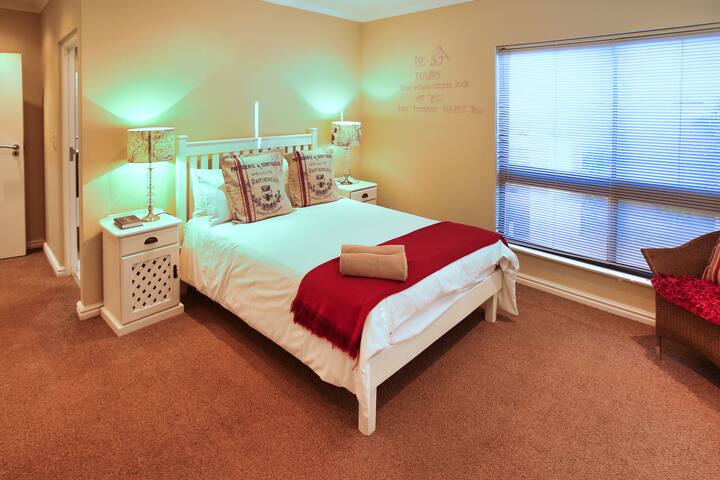 Спална соба 1