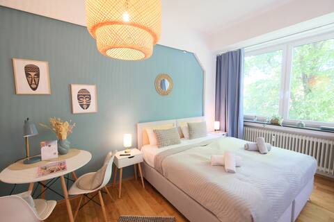 Erfolgreiche Airbnb-Immobilie: Modern studio apartment in a central location in Döhren