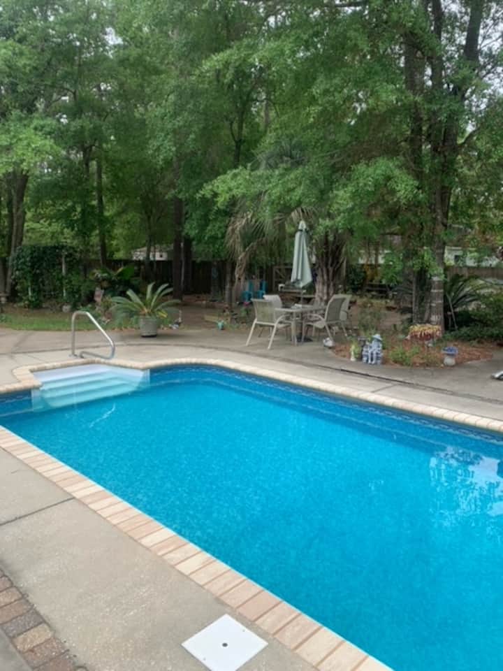 Beautiful 1br Apt. Near Beach! Inc. Kit, Bath & Lr - Litchfield Beach, SC