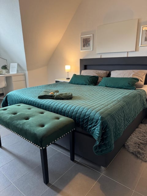 Apartment | AC BR | Train Cologne/Bonn | Parking