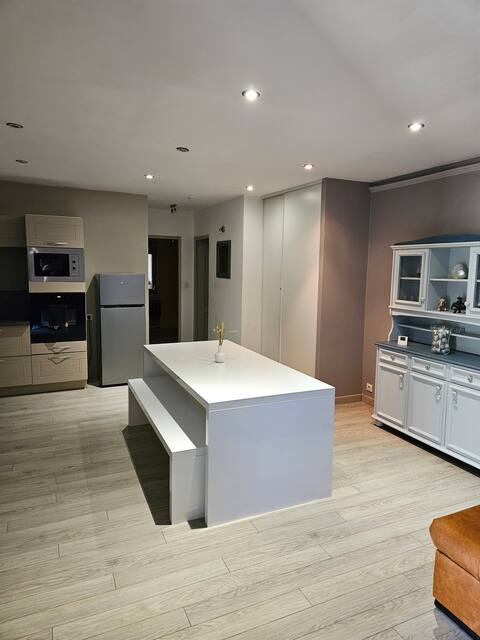 Spacious apartment with terrace.