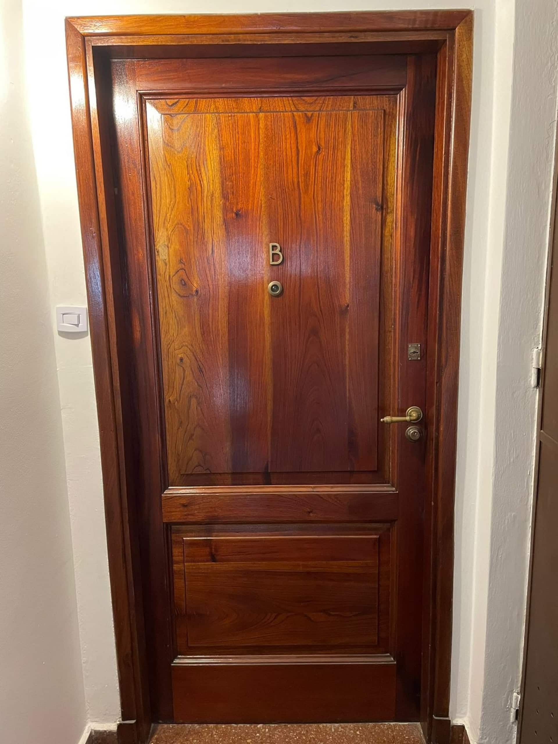 Bright 1 Bed Apartment in Palermo H /49m2/ Patio