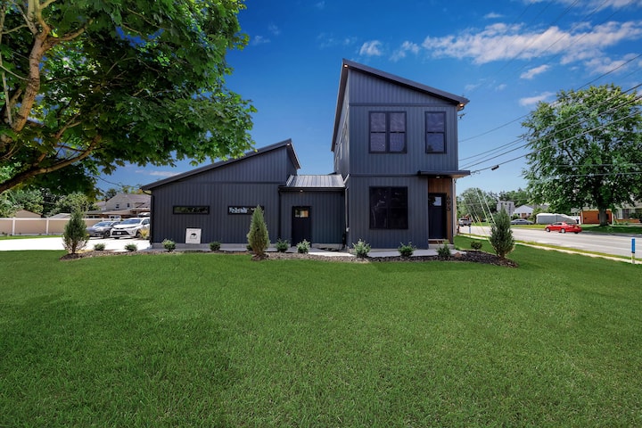 Cornerhouse716 - Modern New Build In Central Spot! - Lancaster, NY