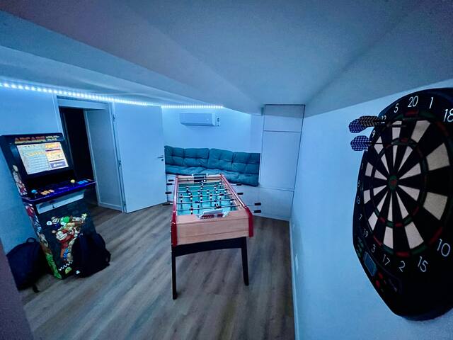 Townhouse 8p, A/C, Spa & Garden, Parking, Lyon 3 gallery image 5