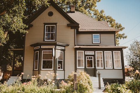 Lander's House -3 min to Starved Rock