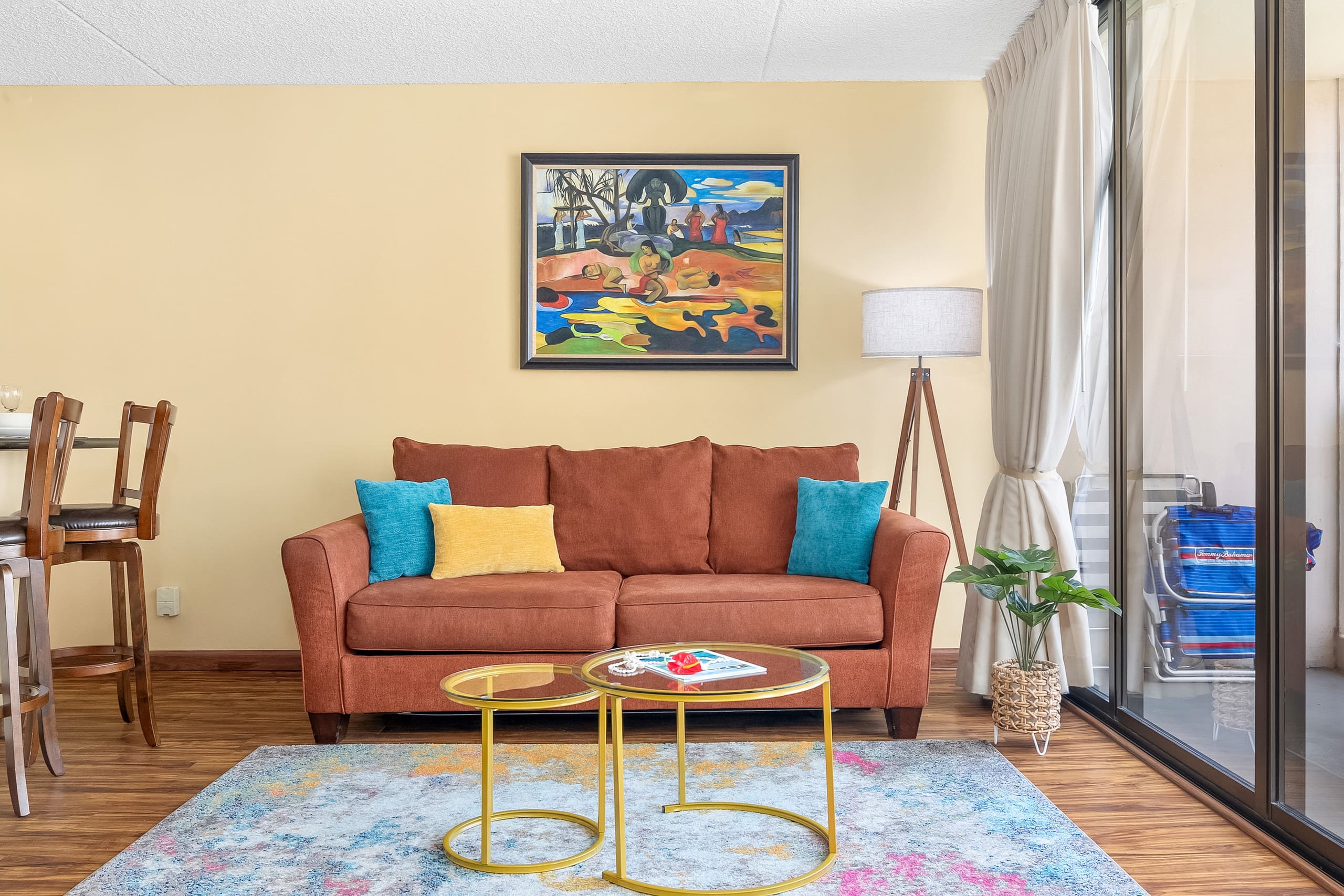 Condo in Honolulu · ★4.91 · 1 bedroom · 3 beds · 1 private bath - Image 6