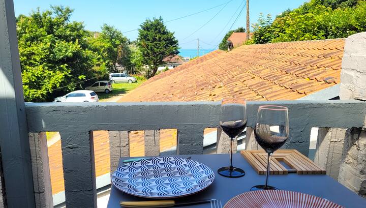 Repos Et Vue Mer Dieppe Puys. - Dieppe