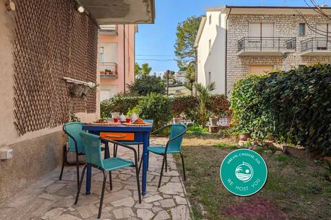 [Strategic position] wifi,  garden and parking
