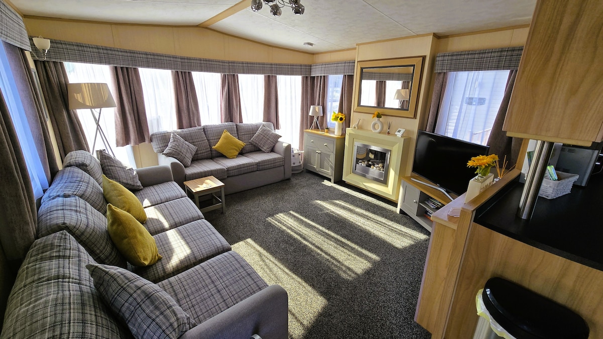 Top Airbnb: Mollie’s Place – Lytham Road. in Fylde