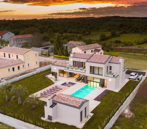Villa Alessandro