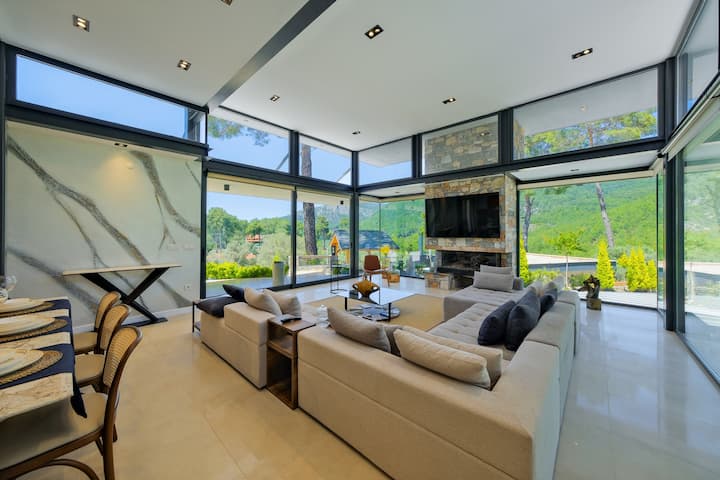 Luxury Göcek Villa / Private Pool & Tennis Court - Göcek