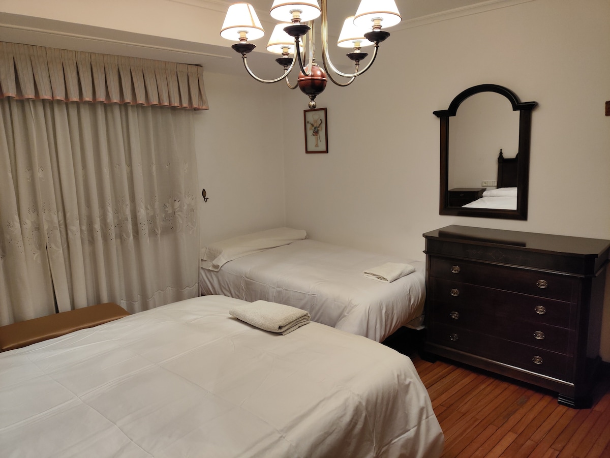 საძინებელი 1