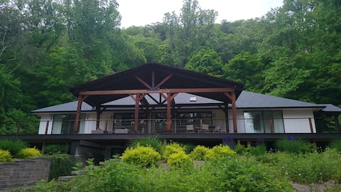 Prime Cold Spring Village, Pool, Hiking 4B/3.5B
