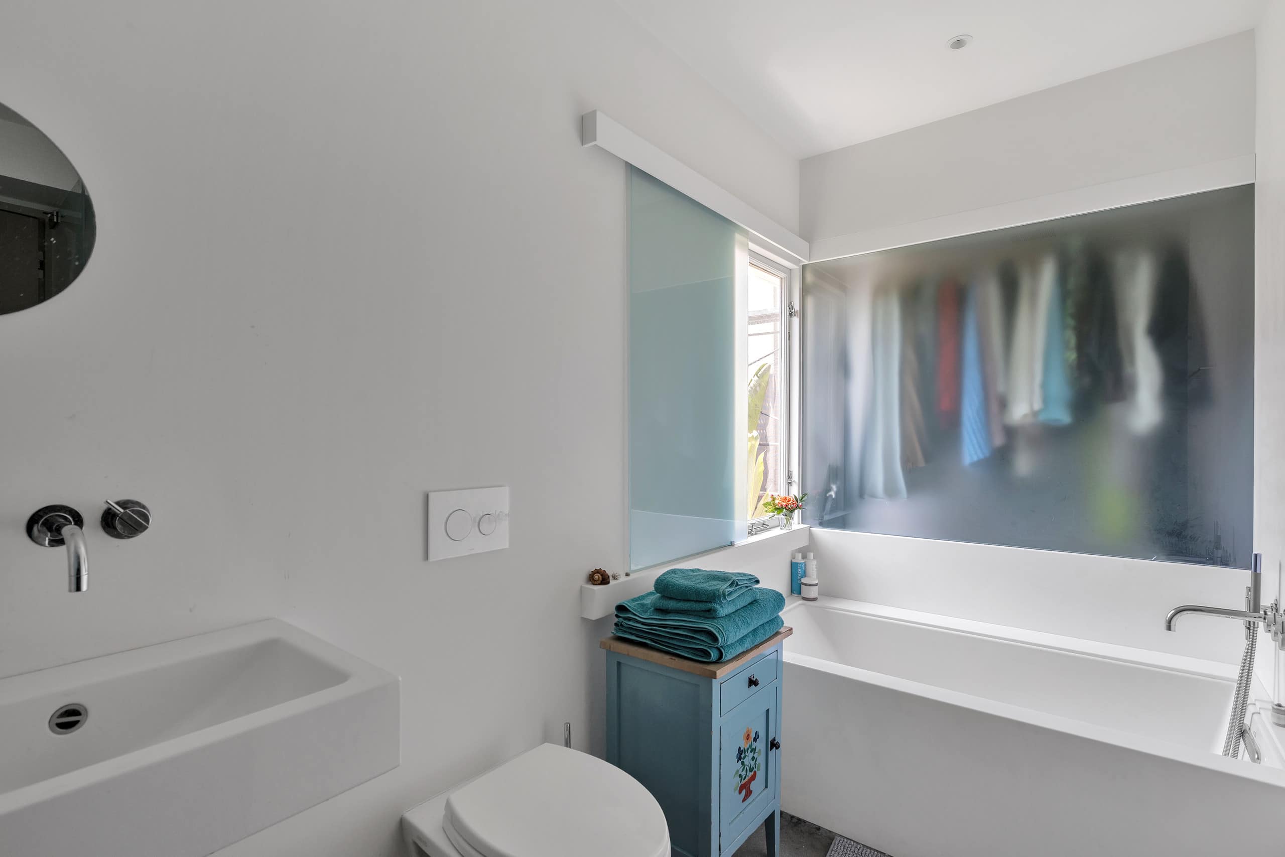 Home in San Francisco · ★5.0 · 3 bedrooms · 3 beds · 2 baths - Image 10