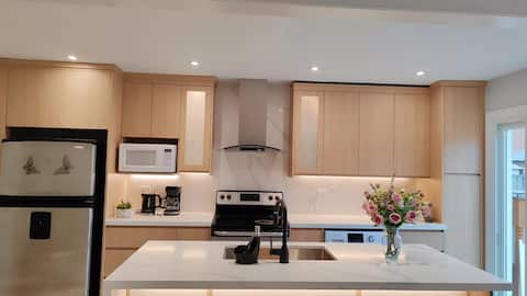 New Complete 4 rooms 3 bathroom