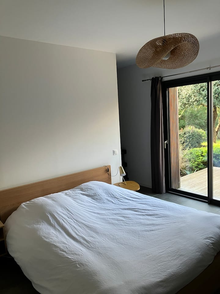 غرفة النوم 1