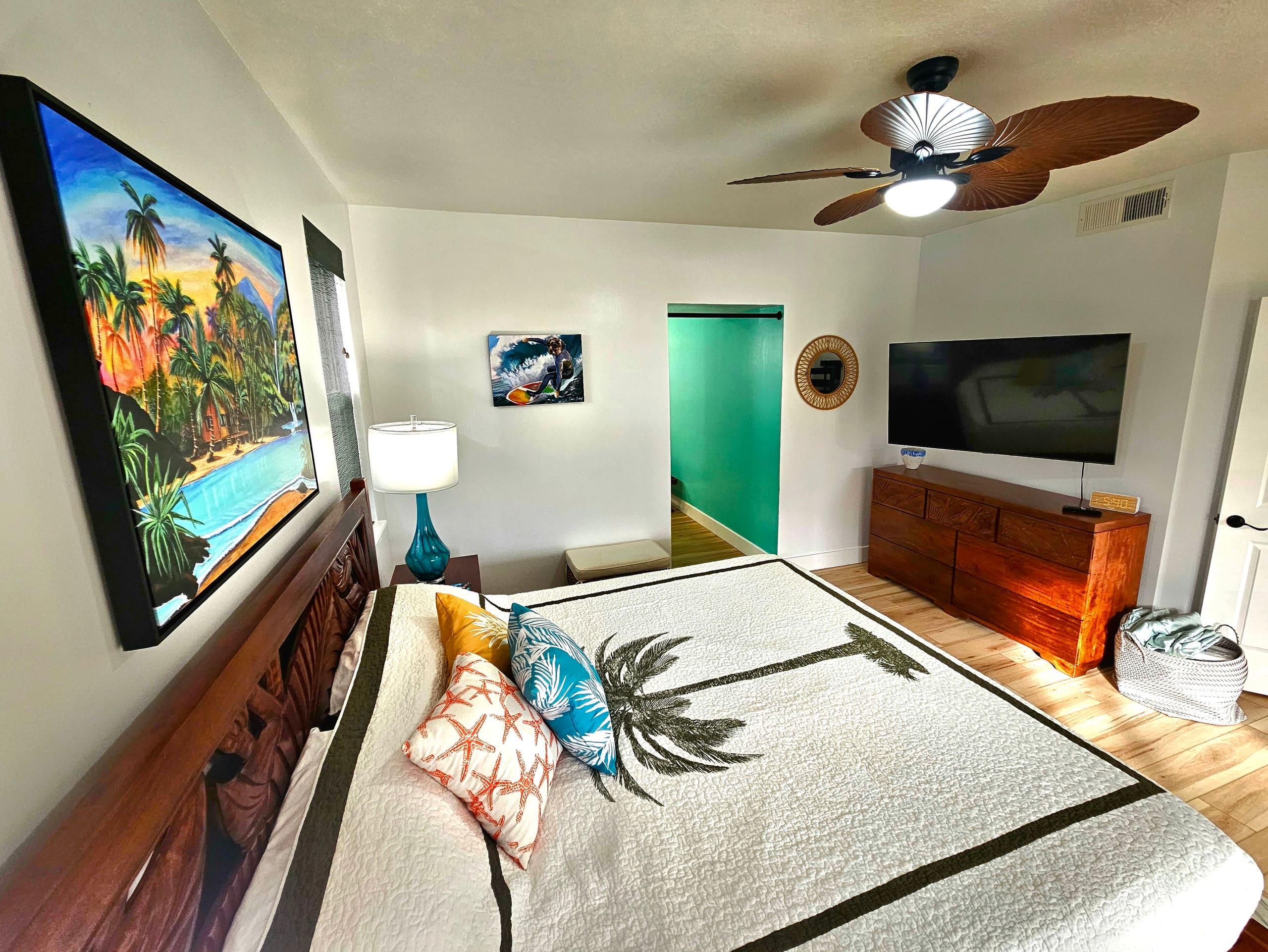 Home in Princeville · ★4.99 · 2 bedrooms · 3 beds · 2 shared baths - Image 41