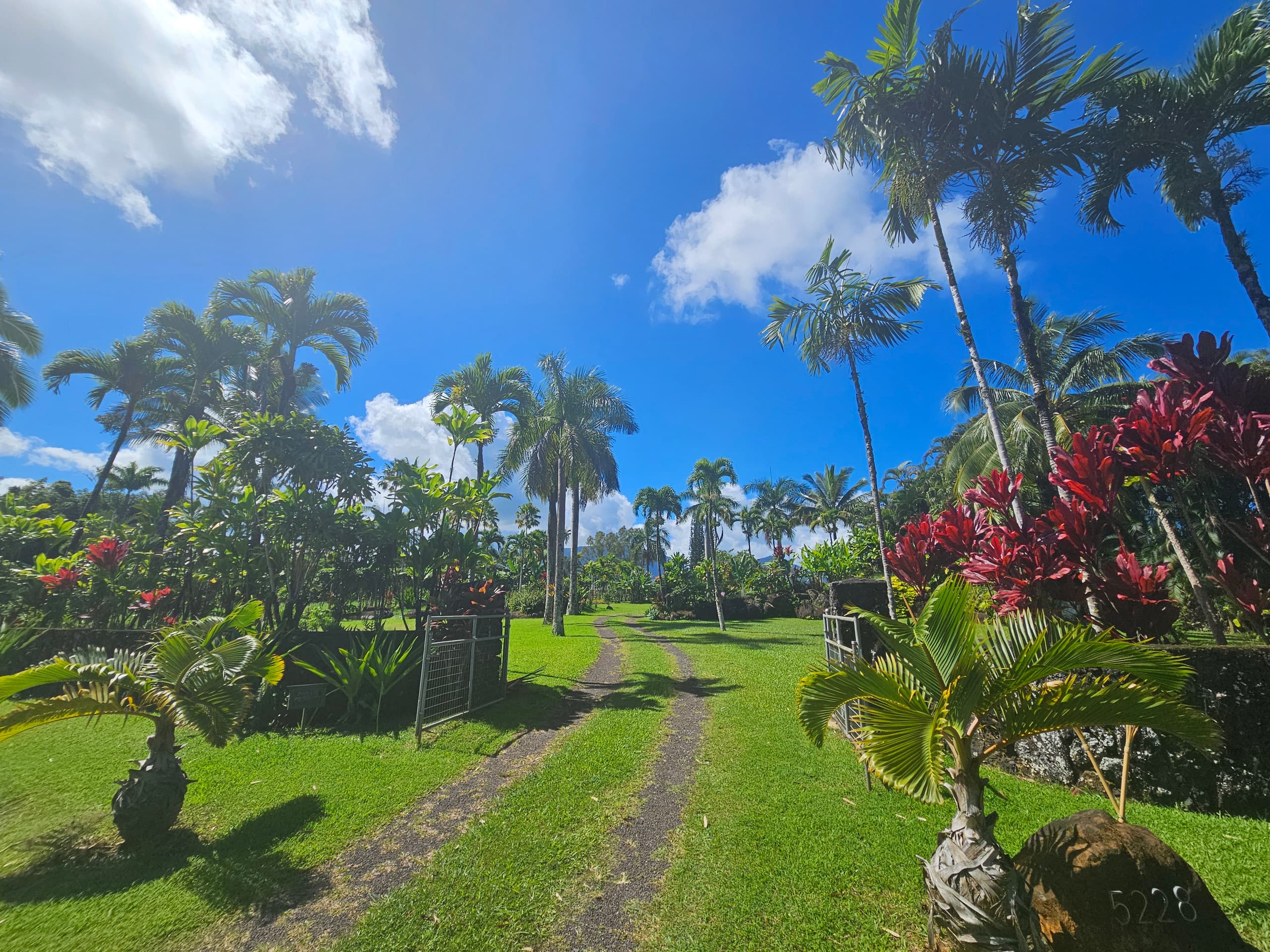 Home in Princeville · ★4.99 · 2 bedrooms · 3 beds · 2 shared baths - Image 82