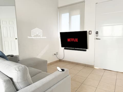 House equipped with air conditioning, parking and security